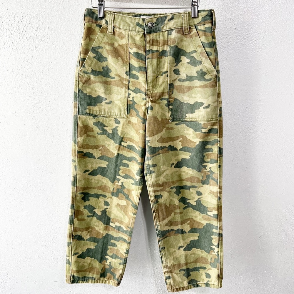 We the Free Camo cargo wide leg jeans size 28